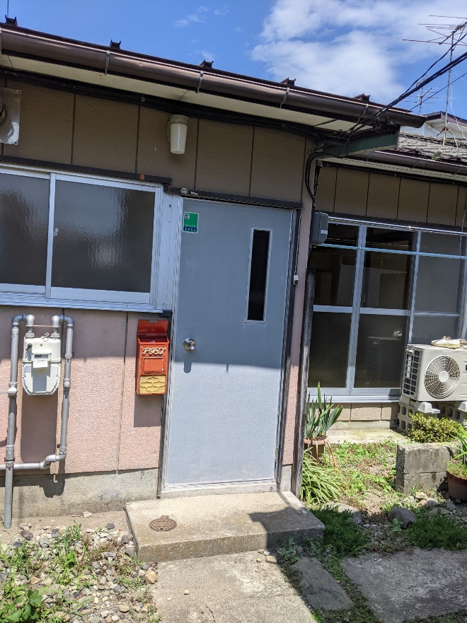 小野寺貸家（西側）の建物外観