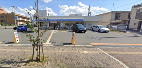 【八尾市栄町のアパートのコンビニ】