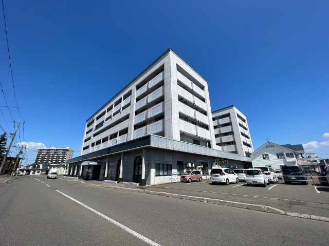 病院　公益財団法人北海道医療団帯広第一（病院）まで1119m