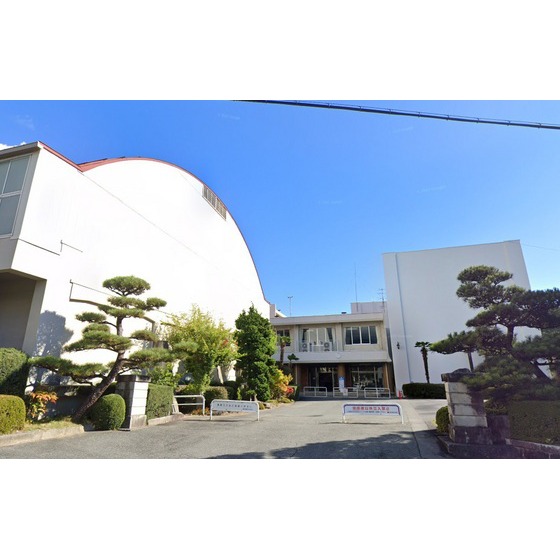 中学校　飯田市立飯田東中学校（中学校）まで707m