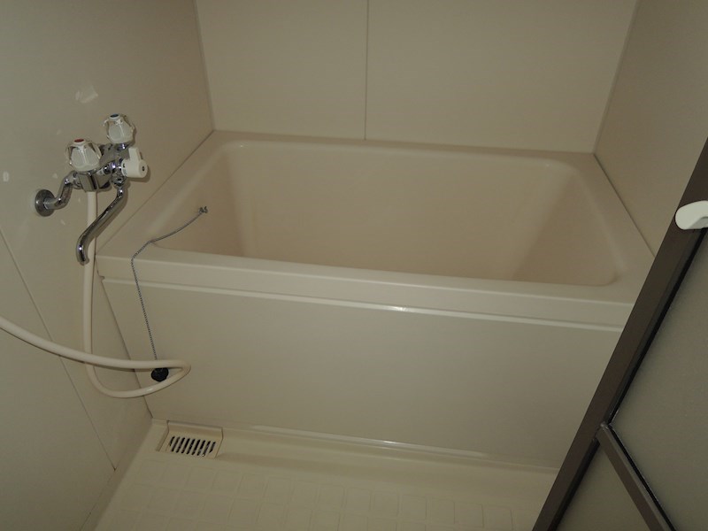 バス・シャワールーム　バスルーム・トイレの独立設計で快適な毎日