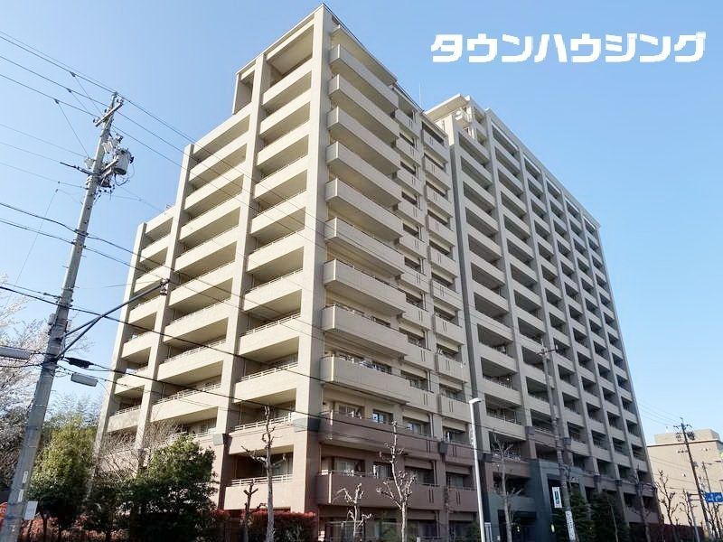 藤和八事緑ヶ丘ホームズの建物外観