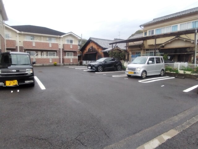 【ホライズン・タカオカI　Ａの駐車場】