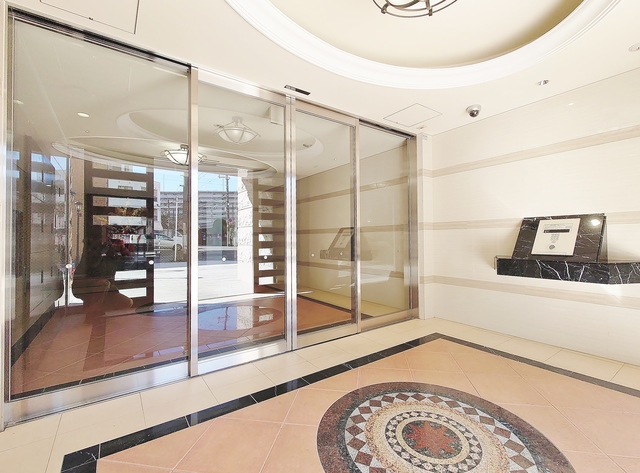 エントランス　エントランス・オートロック・防犯カメラ