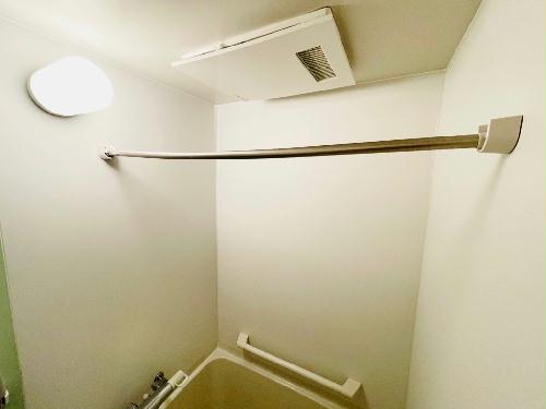 その他設備　ランドリーパイプ