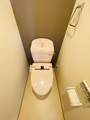 トイレ　シンプルで使いやすいトイレです