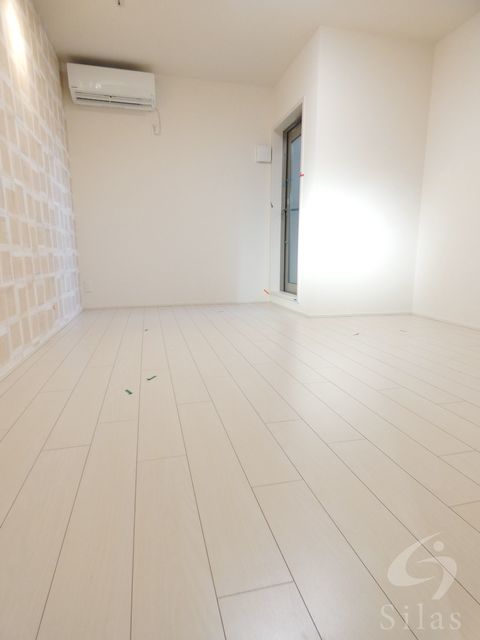 居室・リビング　同仕様