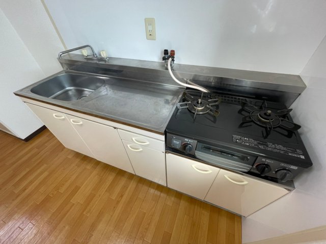 ルマージュ瑞穂のキッチン写真