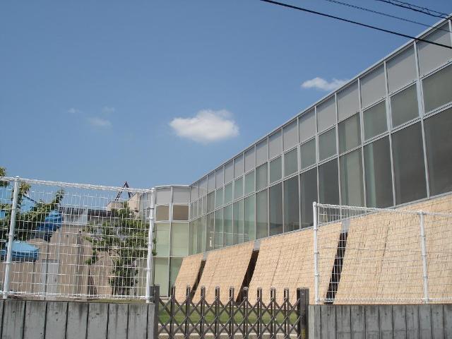 幼稚園・保育園　かざぐるま保育園（幼稚園・保育園）まで354m