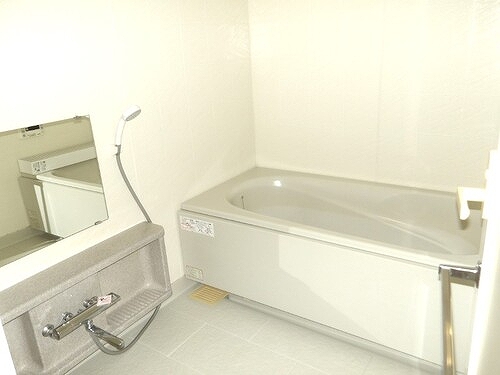 バス・シャワールーム　浴室　※2025年6月撮影