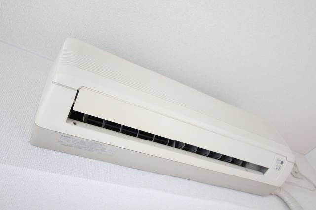 その他設備　エアコンで１年中快適ですね