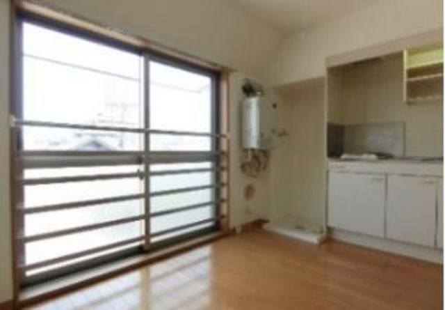 居室・リビング　☆洋室8.9帖☆