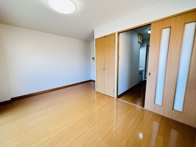 ラルジュ柳森の居間写真