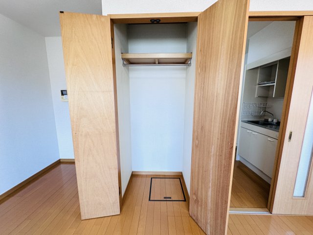 ラルジュ柳森の内装写真