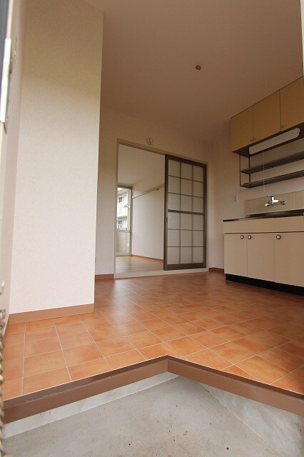 玄関　※現況を優先します。