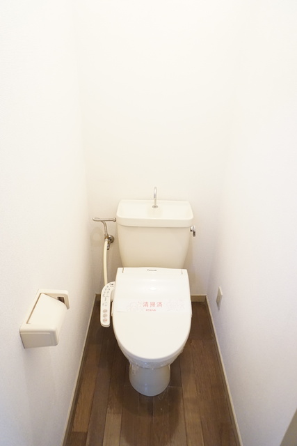 トイレ　トイレは洗浄便座です☆