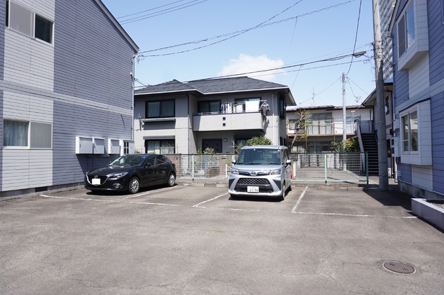駐車場　敷地内駐車場です☆