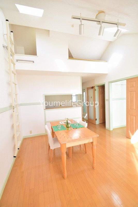 居室・リビング　※別部屋参考写真※