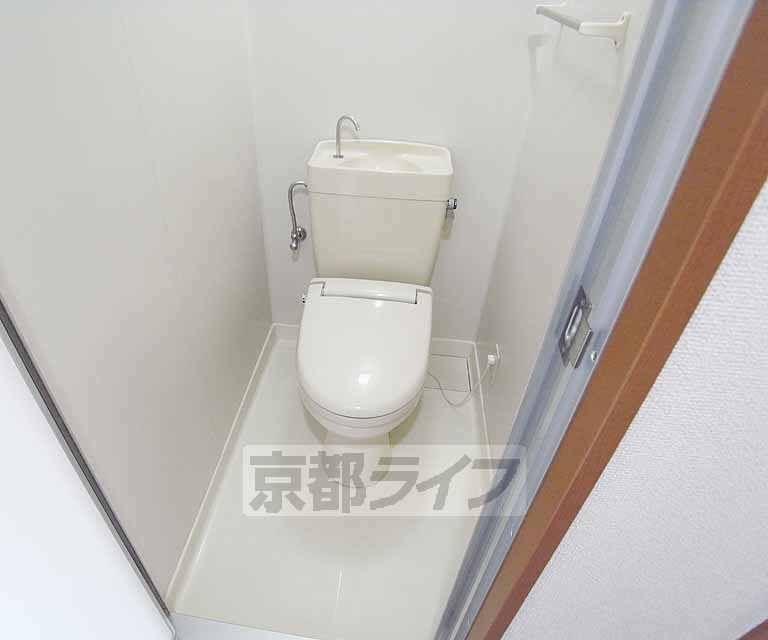 トイレ　ウォシュレットつき！