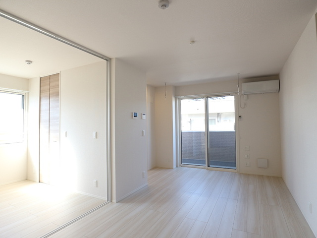 居室・リビング　１３．０９帖のＬＤＫ♪