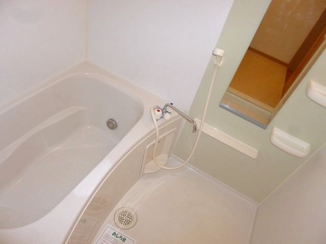 バス・シャワールーム　日々の暮らしに欠かせないお風呂です