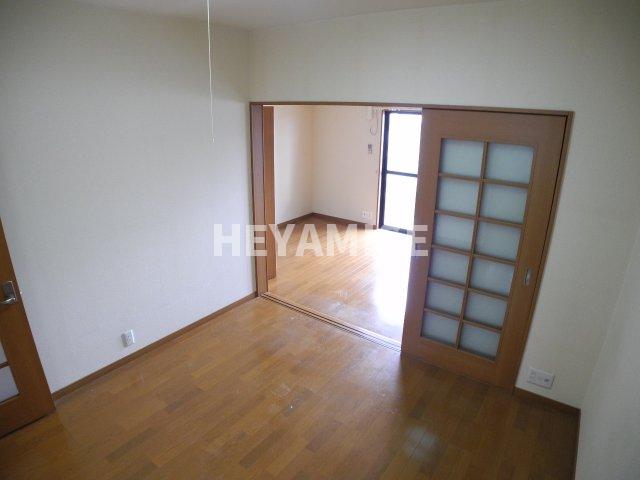 居室・リビング　※室内画像は別号室のもの