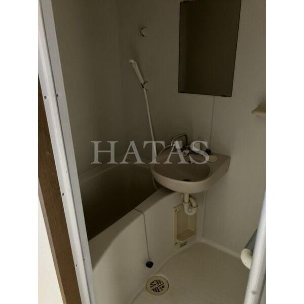 バス・シャワールーム　同物件別部屋です