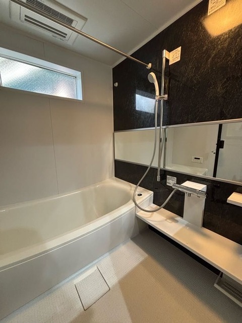 バス・シャワールーム　浴室暖房乾燥・追炊機能有り