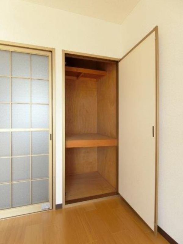 収納　図面と現状に相違がある場合には現状を優先