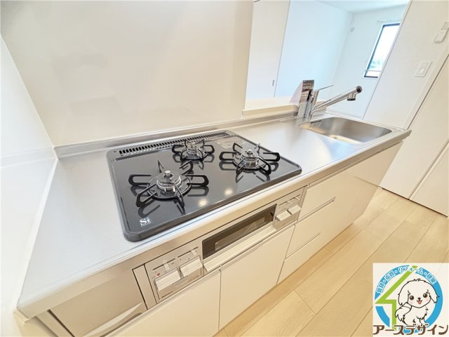 キッチン　※同施工会社の同タイプ写真