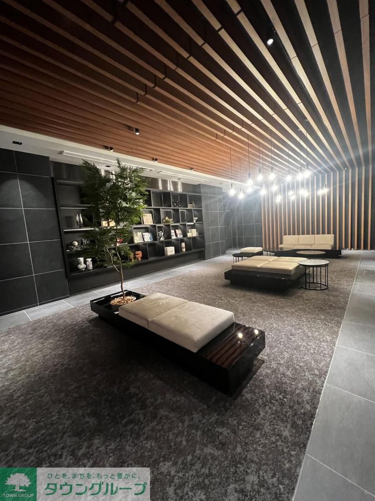 ロビー　エントランス