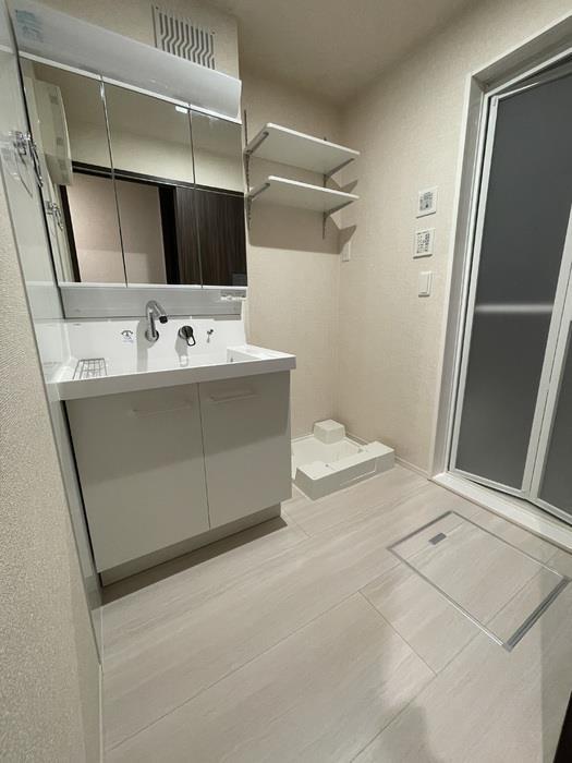 洗面設備　洗面室