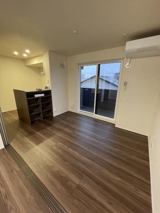 居室・リビング　リビング