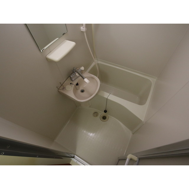 バス・シャワールーム　※別部屋の参考写真になります。