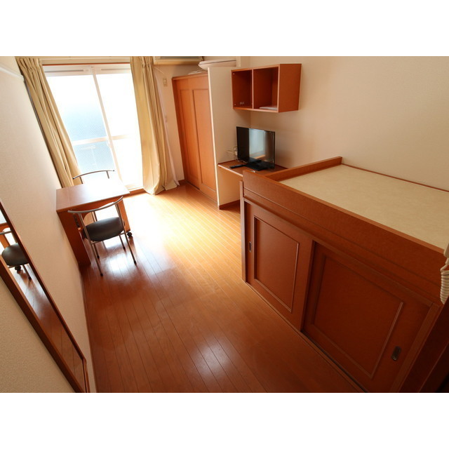 居室・リビング　※別部屋の参考写真になります。