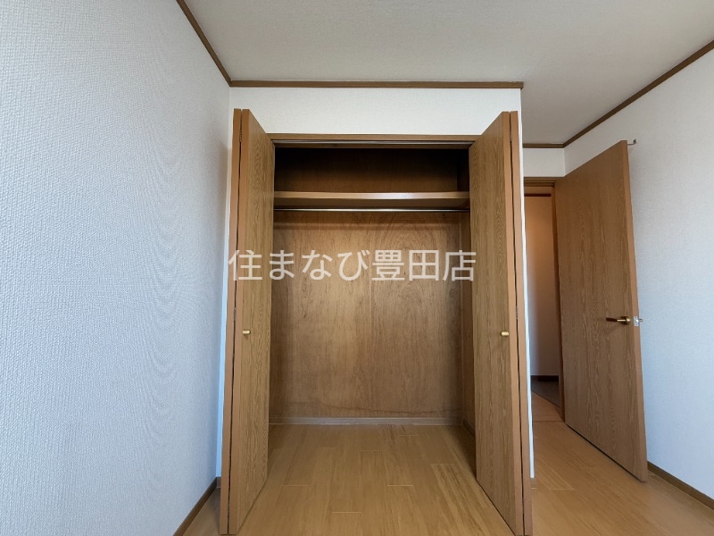 収納　同型タイプ