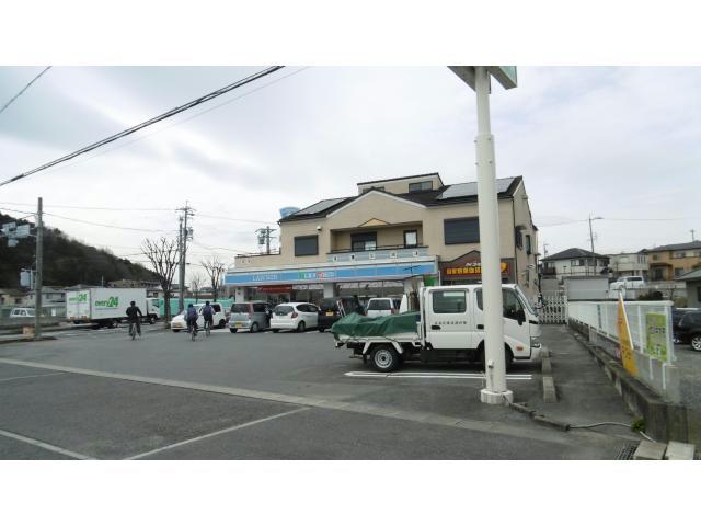 コンビニ　ローソン鈴鹿高岡町店（コンビニ）まで368m