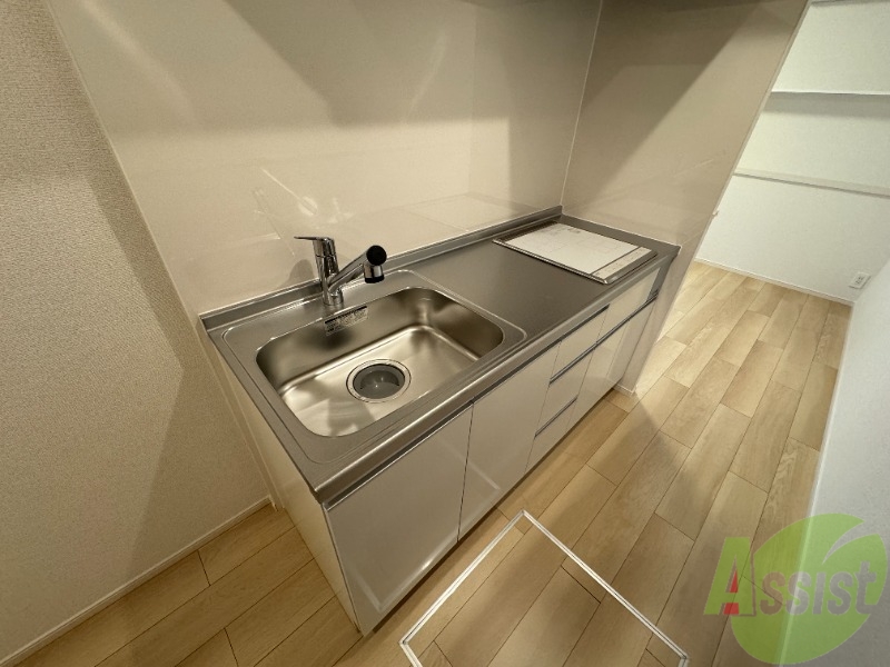 キッチン　こちらはキッチンになります。システムキッチンです。