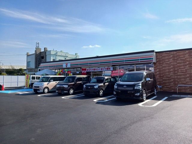 コンビニ　ローソン有本西新田店様（コンビニ）まで900m