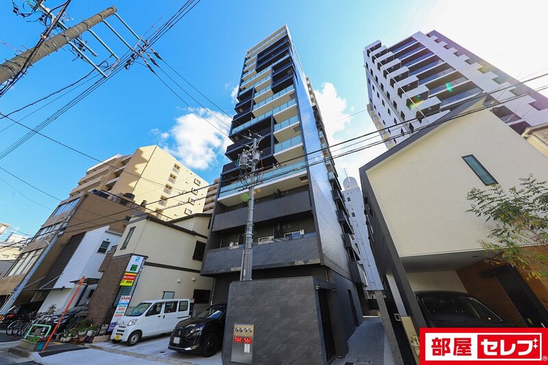 建物外観　建物　外観（横）