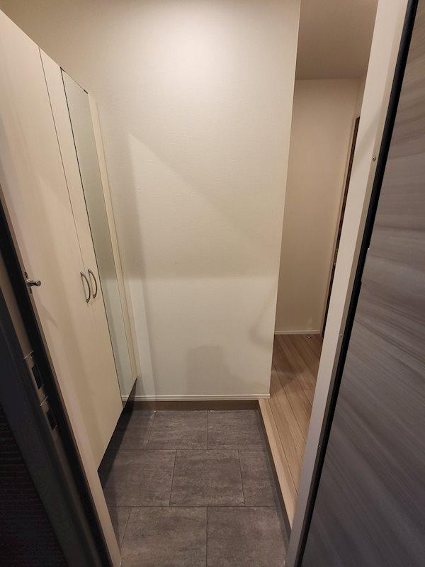 玄関　※同物件別号室参考写真