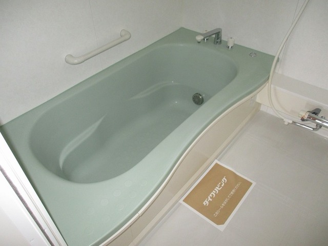 バス・シャワールーム　一坪風呂