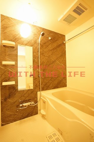 バス・シャワールーム　落ち着いた空間のお風呂です