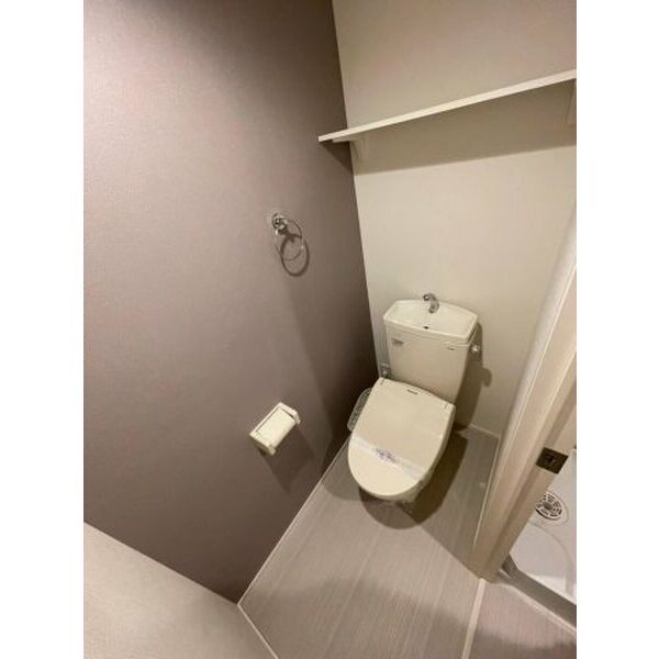 トイレ　※同シリーズの写真になります。