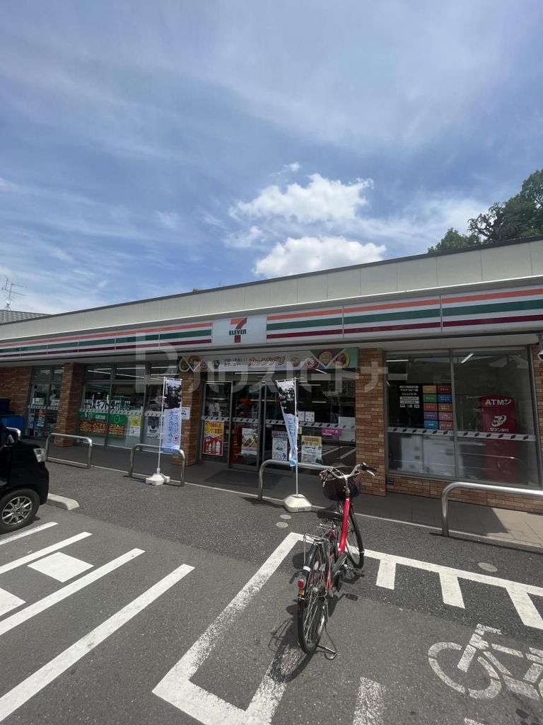 コンビニ　セブンイレブン板橋交通公園前店（コンビニ）まで270m