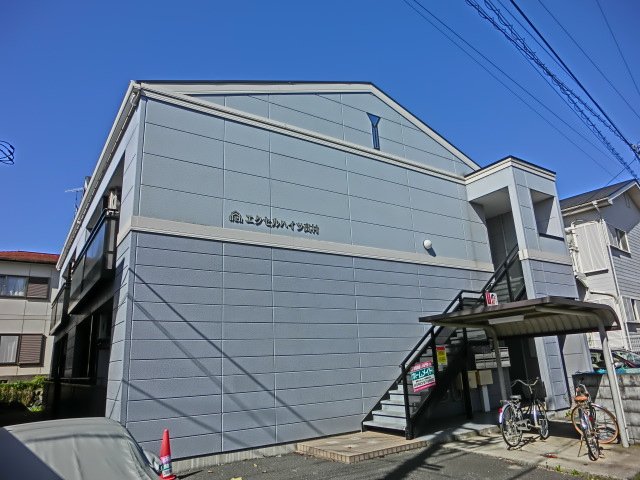 エントランス　外観写真（昼）