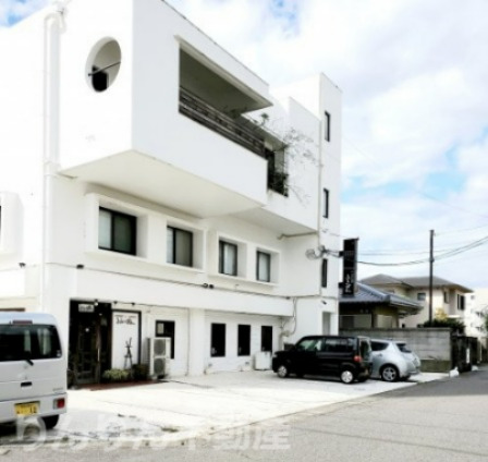 飲食店　ふらいぱん（飲食店）まで118m