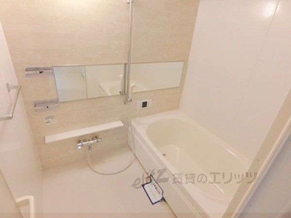 バス・シャワールーム　風呂