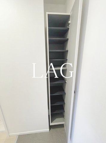 玄関　玄関です。