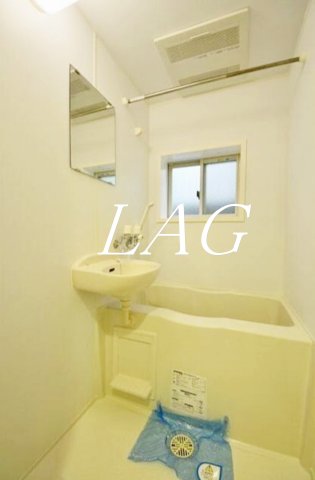 バス・シャワールーム　お風呂です。